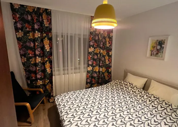 Apartament Manolaire Park *