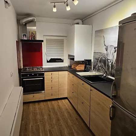 Manolaire Park بوخارست